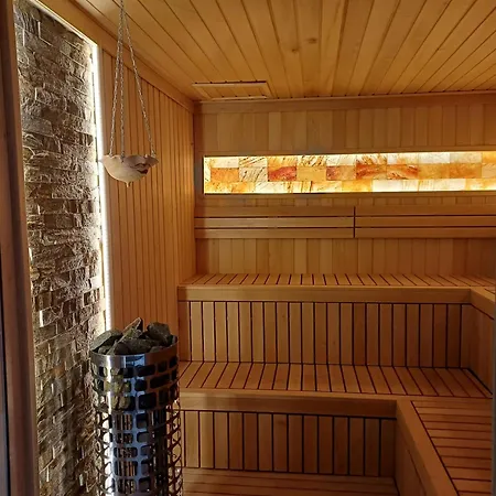 Zlatni San-apartmani Prestige Forest דירה