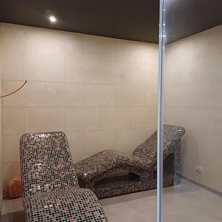 Zlatni San-apartmani Prestige Forest דירה